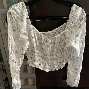 Urban crop floral top